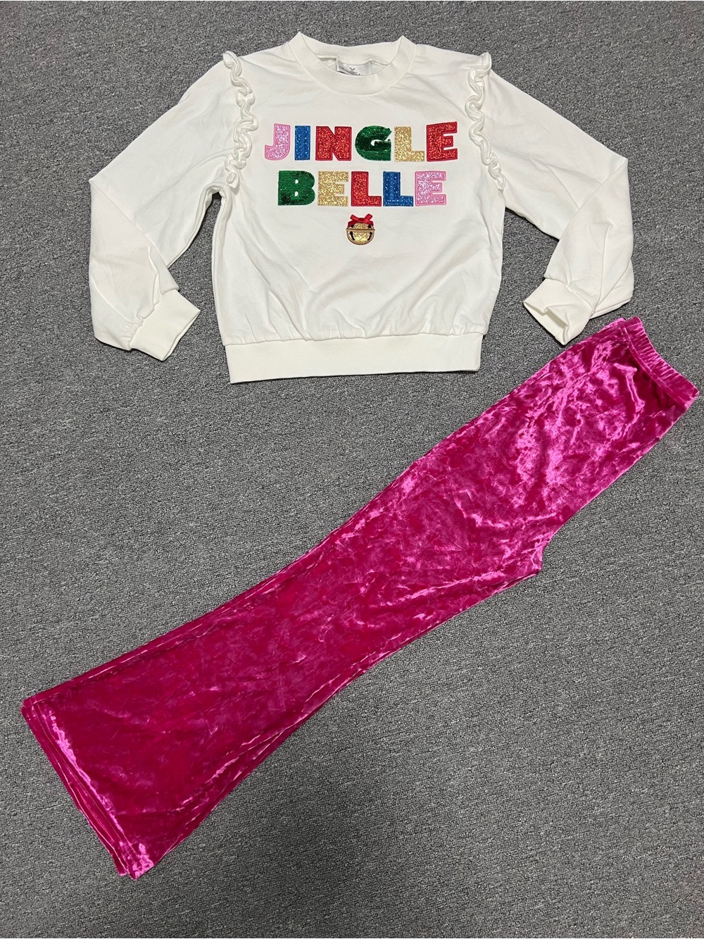 Girls White 'Jingle Belle' Sweatshirt & Pink Velvet Pants Set 10T